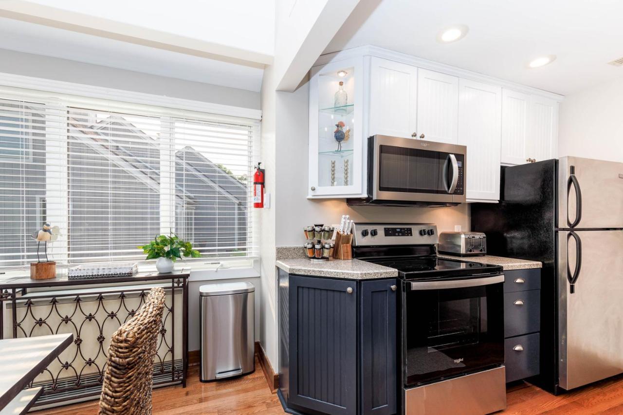 Summer Specials! Cozy King Beds, Pool Access, Galena Territory Amenities, Fireplace, Great Location In Galena Territory On Lake Galena Eksteriør bilde