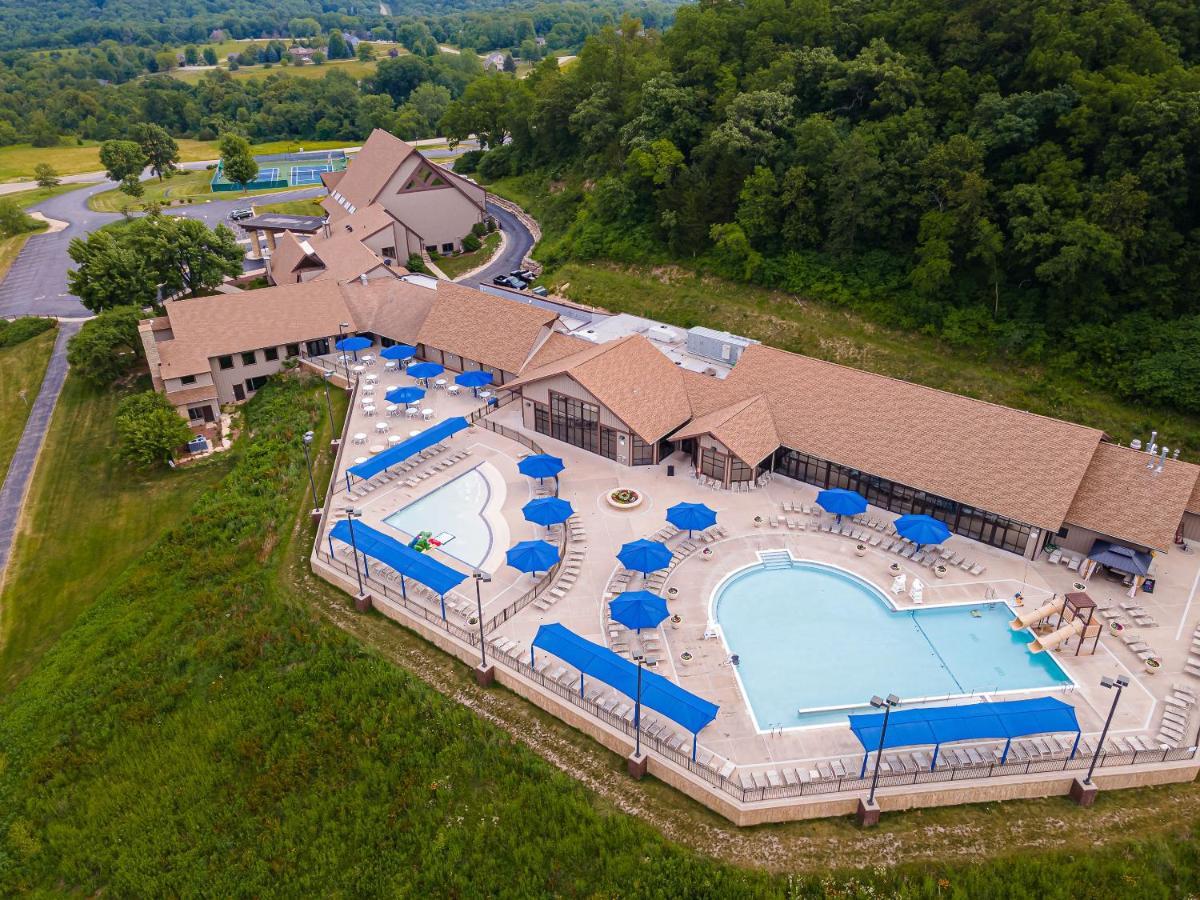 Summer Specials! Cozy King Beds, Pool Access, Galena Territory Amenities, Fireplace, Great Location In Galena Territory On Lake Galena Eksteriør bilde